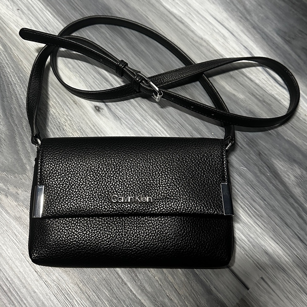 BNWOT Calvin Klein Foldover Flap Crossbody Bag